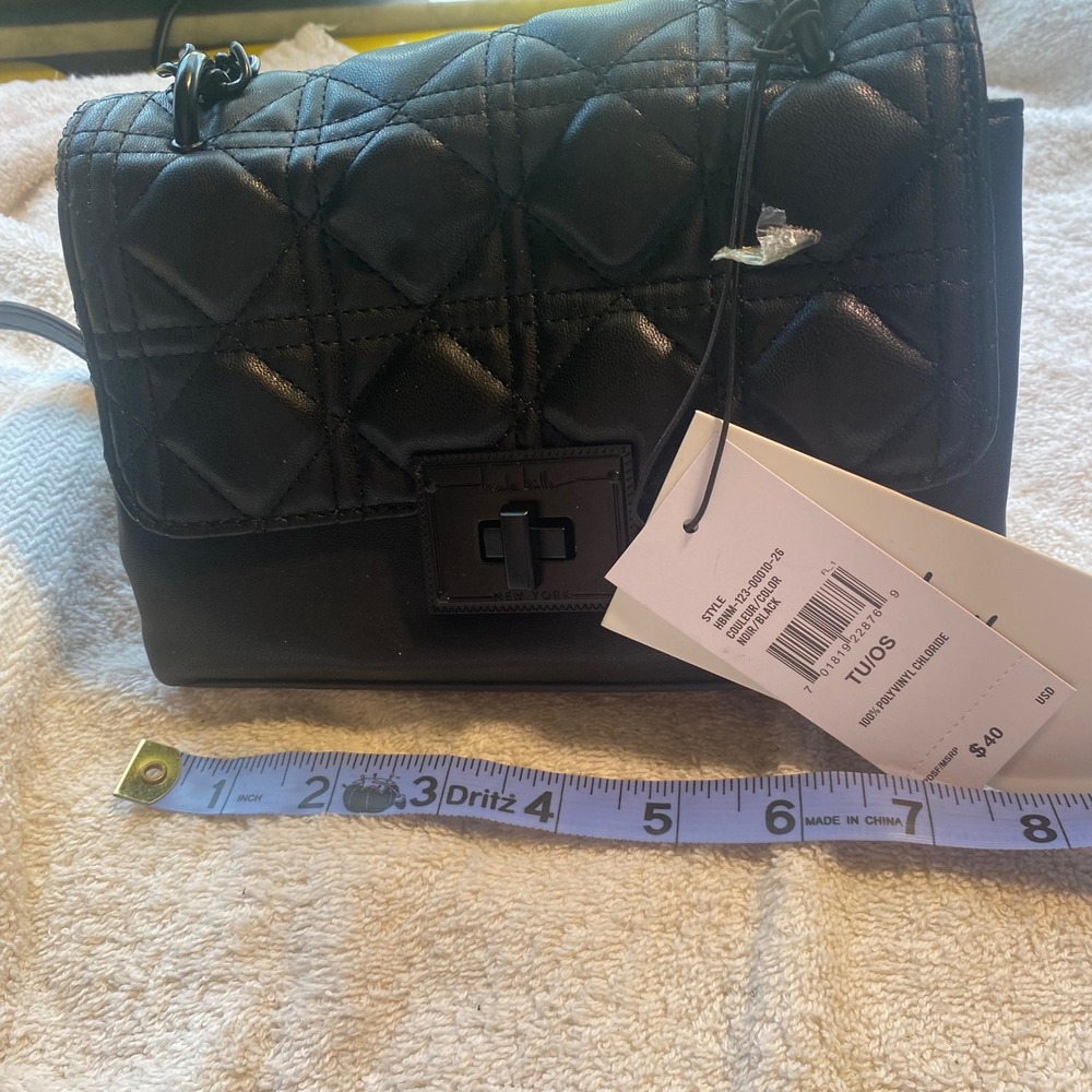 Nicole Miller New York Black Quilted Crossbody Bag HBNM-123-00010-26 NWT
